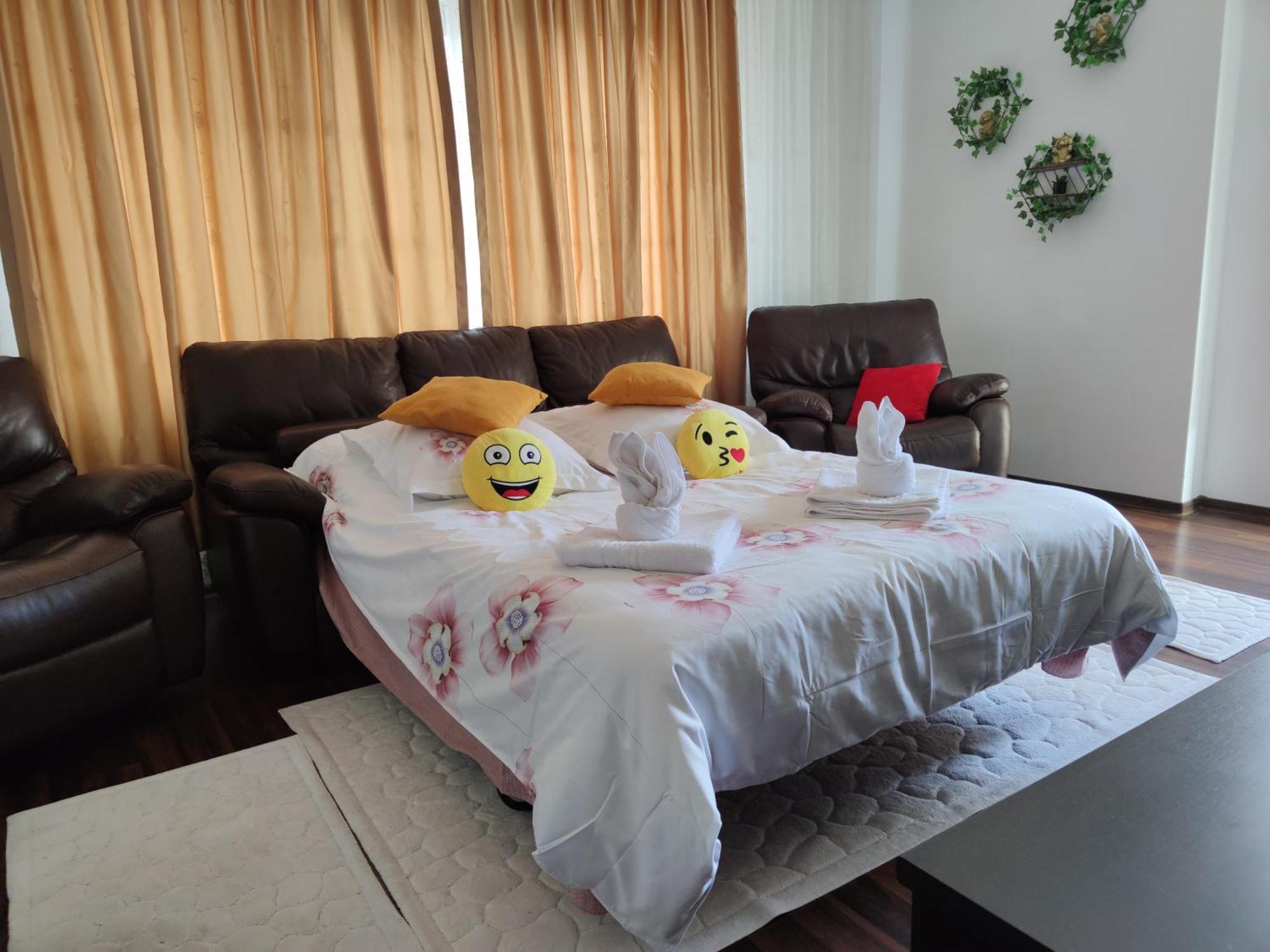 Cozy Magic House - Unirii Square Apartment บูคาเรสต์ ภายนอก รูปภาพ